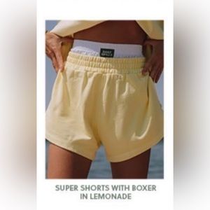 Daily Drills NWT Boxer Super Shorts M/L - Lemonade